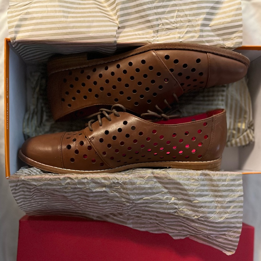 Kate Spade Like New Peekaboo Leather Loafers